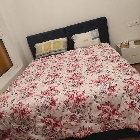 Modern Apartment In Tirana Bagian luar foto