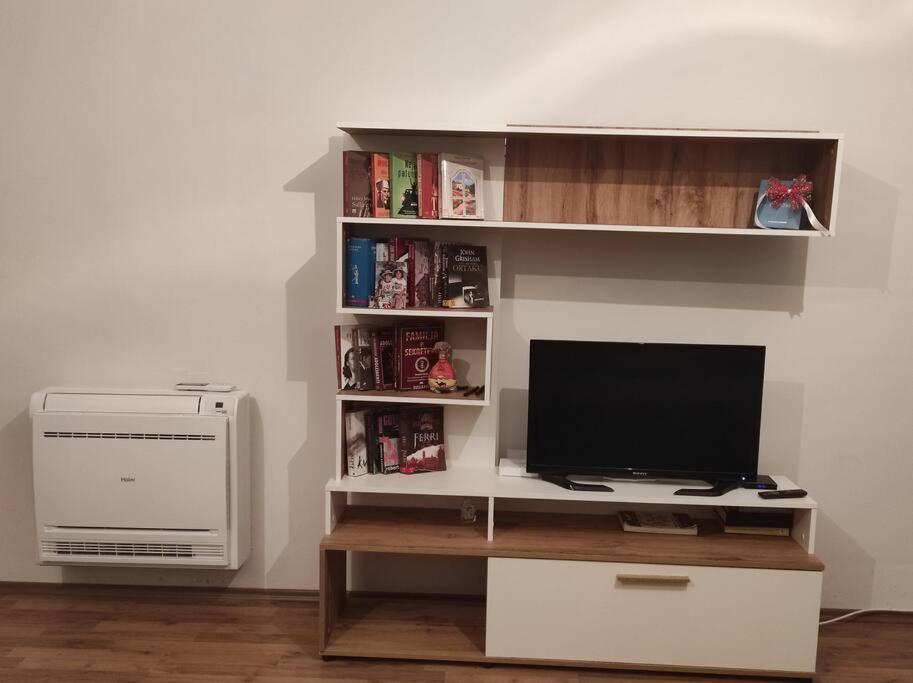 Modern Apartment In Tirana Bagian luar foto