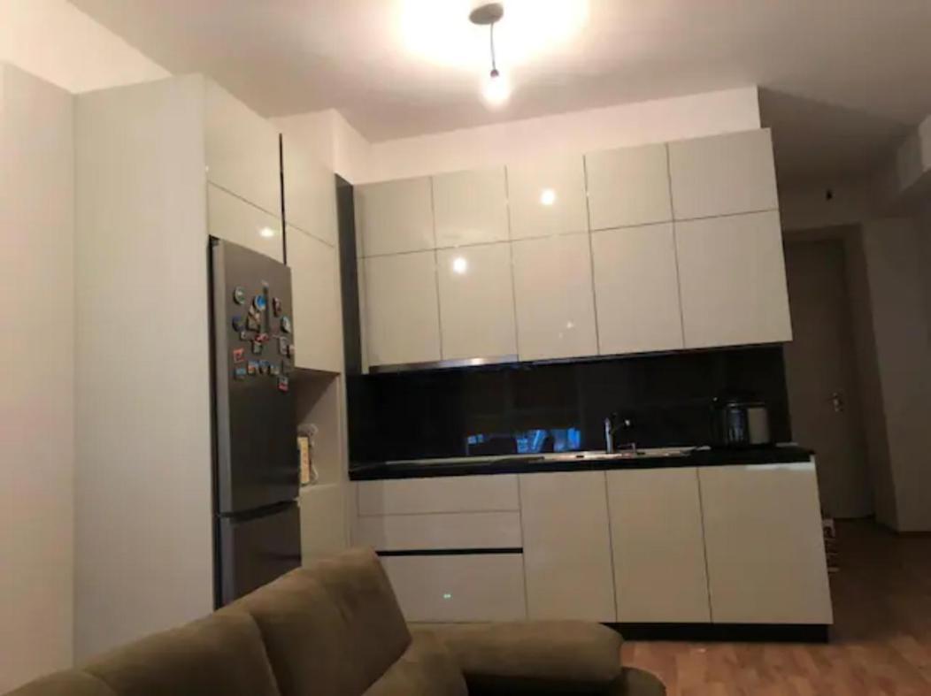 Modern Apartment In Tirana Bagian luar foto
